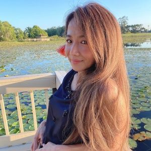 Meet your Posher, Oanh